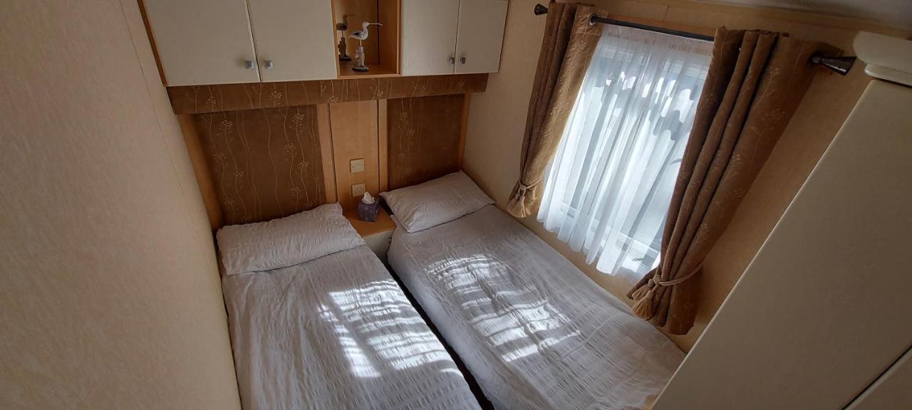 A Fashionable Caravan In A Peaceful Seaside Town Sandown Εξωτερικό φωτογραφία