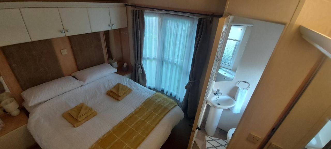 A Fashionable Caravan In A Peaceful Seaside Town Sandown Εξωτερικό φωτογραφία